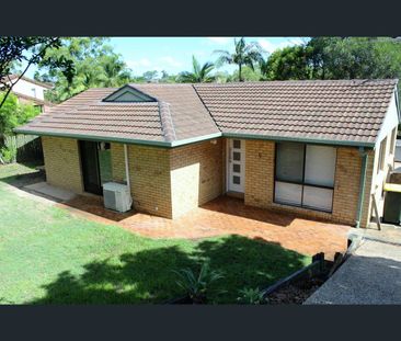 9 Costello Place, Stafford Heights, Qld 4053 - Photo 6