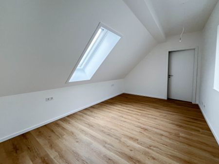 Neubau-Dachgeschosswohnungen mit Fahrstuhl - Photo 5