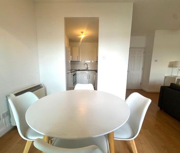 1 bedroom apartment to rent - Photo 4