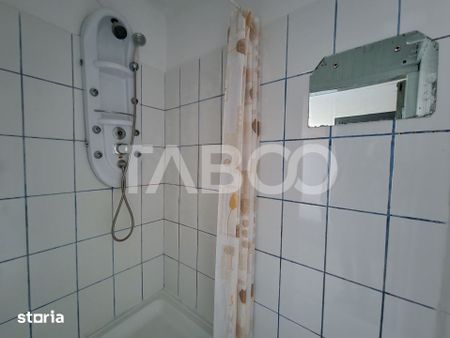 Garsoniera de inchiriat 22mp mobilata si utilata zona Lazaret Sibiu - Photo 5