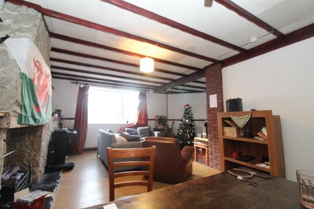 4 bedroom house to rent - Photo 3