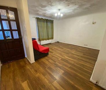 Robinson Road, Dagenham, RM10 - Photo 1