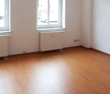 Schnuckelige helle 2-Raum-Dachgeschosswohnung sucht Dich! - Photo 1