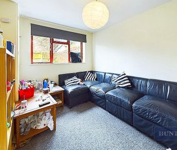 5 bedroom terraced house to rent - Photo 1
