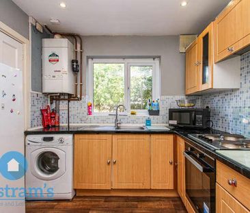 Coleby Avenue, Nottingham, NG7 - Photo 3
