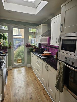 Room in a Shared House, Wateville Road, N17 - Photo 1