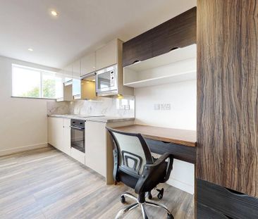 Studio to rent - Photo 6