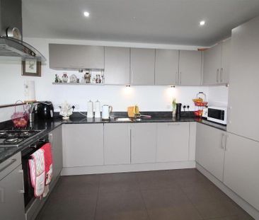 Apt 3, 5 Island Park, Greenisland, Carrickfergus, BT38 8TW - Photo 3