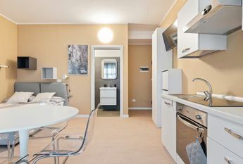 Via Luciano Manara, Milan, Lombardy 20122