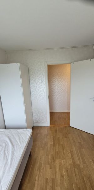 Kvartsekelsgatan, Göteborg - Photo 1