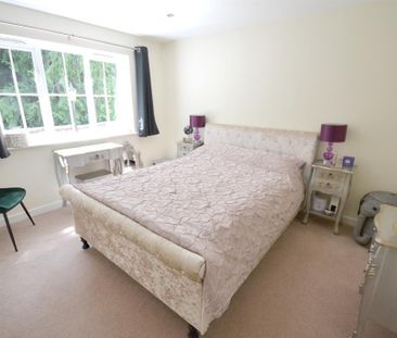 3 bedroom terraced house to rent - Photo 3