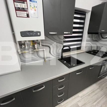 Garsoniera decomandata, loc de parcare, bloc nou, Calea Severinului - Fotografie 1