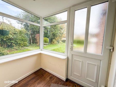 3 bedroom detached house to rent - Photo 5