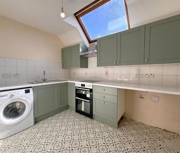 13 Chichester Gardens, Belfast, BT15 5FS - Photo 6