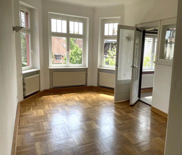 Villa Sophie - „Weißer Hirsch“ - Repräsentative Gewerbefläche in denkmalgeschütztem Ärztehaus! - Photo 3