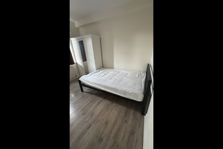 Room in a Shared Flat, Kennyland Court, NW4 - Photo 5