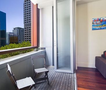 PORTICO | Unfurnished One Bedroom with Study - Photo 5