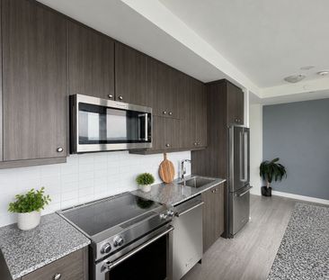 For Lease - 3006 William Cutmore Boulevard Unit# 1112, Oakville, On... - Photo 3
