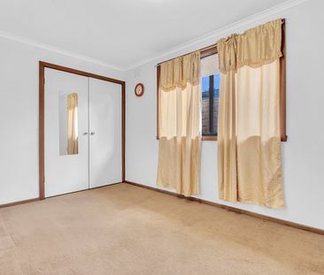 49 Freeman Crescent, Mill Park VIC 3082 - Photo 5