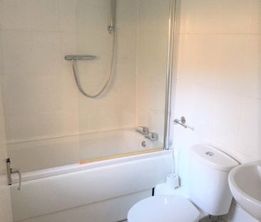 12 Harold rd - Photo 3