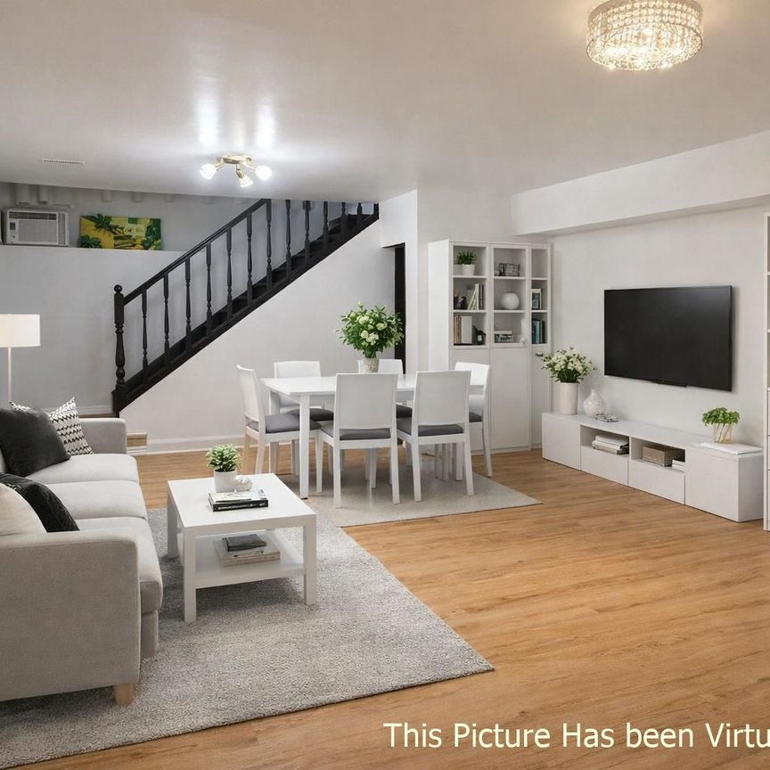 For Lease - 223 Broadview Avenue Unit# Main, Toronto, Ontario - Photo 1