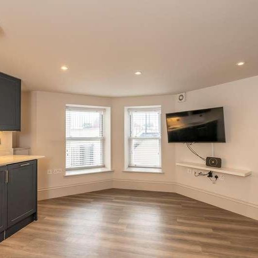 The Royal, The Esplanade, Bognor Regis, PO21 - Photo 1