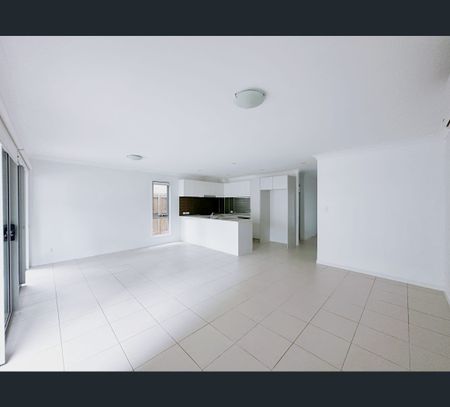 21/8 Norfolk Street, Parkinson, Qld 4115 - Photo 3