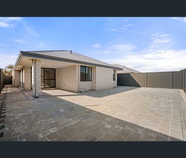 64 Borlaug Circuit, Baldivis, WA 6171 - Photo 5