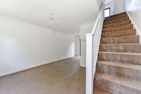 Derwent Close, Horndean, PO8 - Photo 3