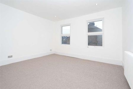 Bradshaw Road, Watford, Hertfordshire, WD24 - Photo 5