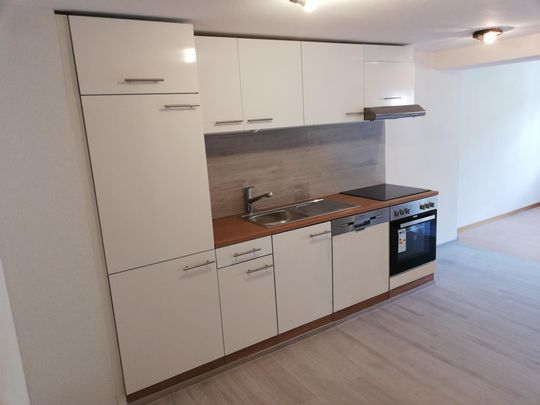 Zentrale 3.5 Zimmer-Wohnung, 8750 Glarus - Photo 1