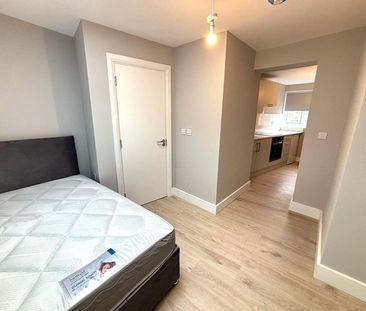 North Circular Road, Dublin 7 - Photo 3