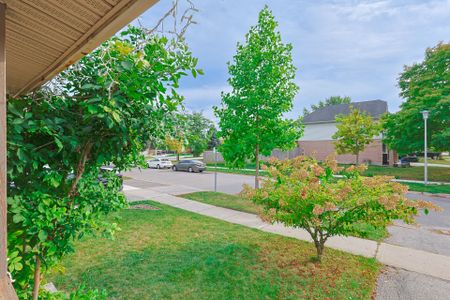 For Lease - 300 Crawford Street, London South, Ontario - Photo 4