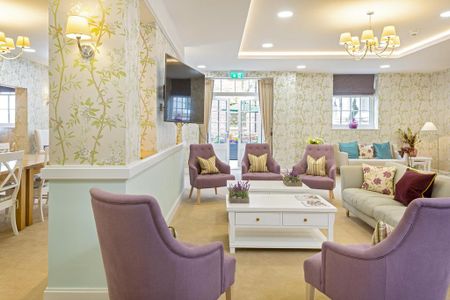 1 bedroom retirement property to rent - Photo 2