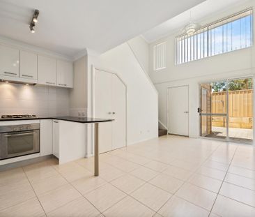 15/19 Eacott Street - Photo 5