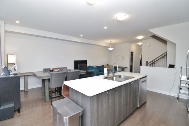 160 Attwell Private - Photo 1