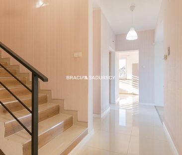 Dom Kraków Wola Justowska powierzchnia 300.0 m² C206-WD-15427 - Zdjęcie 3