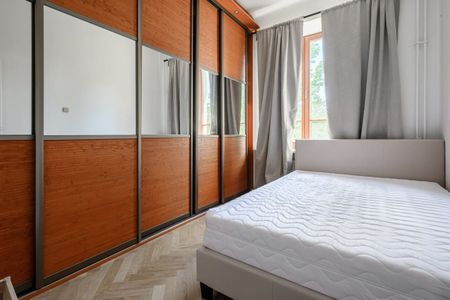 Filtry|Po remoncie|Kamienica|Balkon|2,9 m wysokie 38 m² - Photo 5