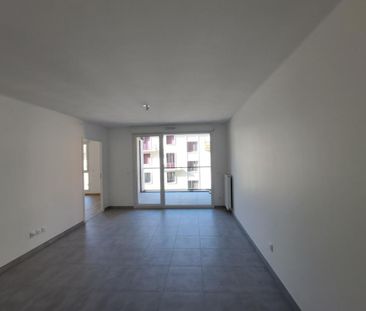 Location Appartement 2 pièces 45m² THONON LES BAINS 74200 - Photo 1