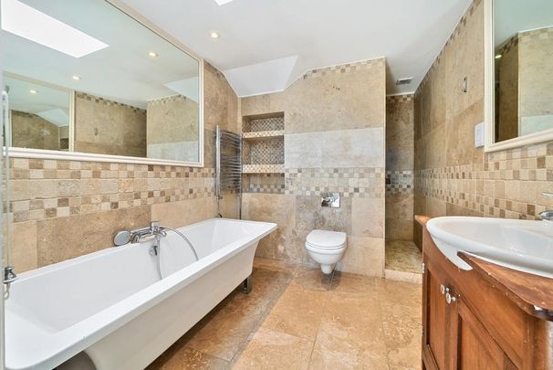 4 bedroom house to rent - Photo 1