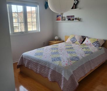 For Lease - 28 Spring Valley Court, Brampton, Ontario - Photo 3
