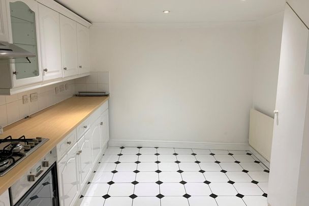 Akeman Street - Photo 1