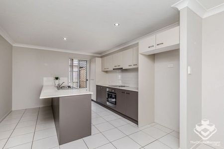 Furnished + All Bills Included! - Photo 5