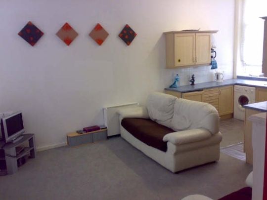 2 Bed Flat, Piccadilly, M1 - Photo 1