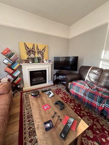 8 Cheltenham Park, Belfast, BT6 0HR - Photo 2