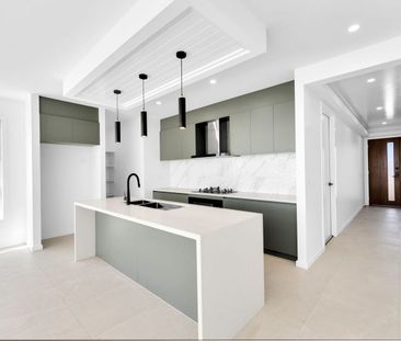 Brand new 4 Bedroom house in heart of Weir Views - Photo 1