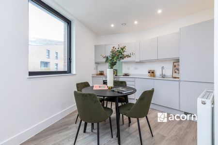 Flat to rent - Medway Street, Chatham, ME4 - Photo 5