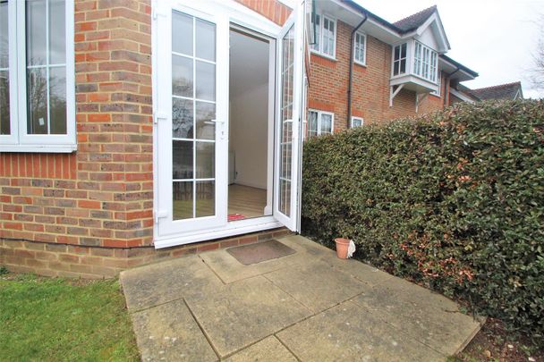 Gallows Lane, High Wycombe - Photo 1