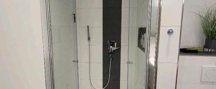 Renovierte 1 Zimmer Wohnung in Veitshöchheim mit großem Balkon - Photo 1