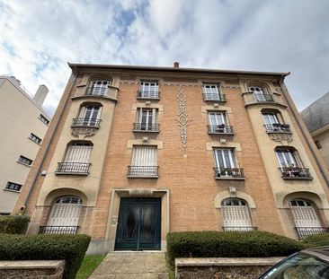 Location Appartement 2 pièces 75m² BOURG LA REINE 92340 - Photo 3